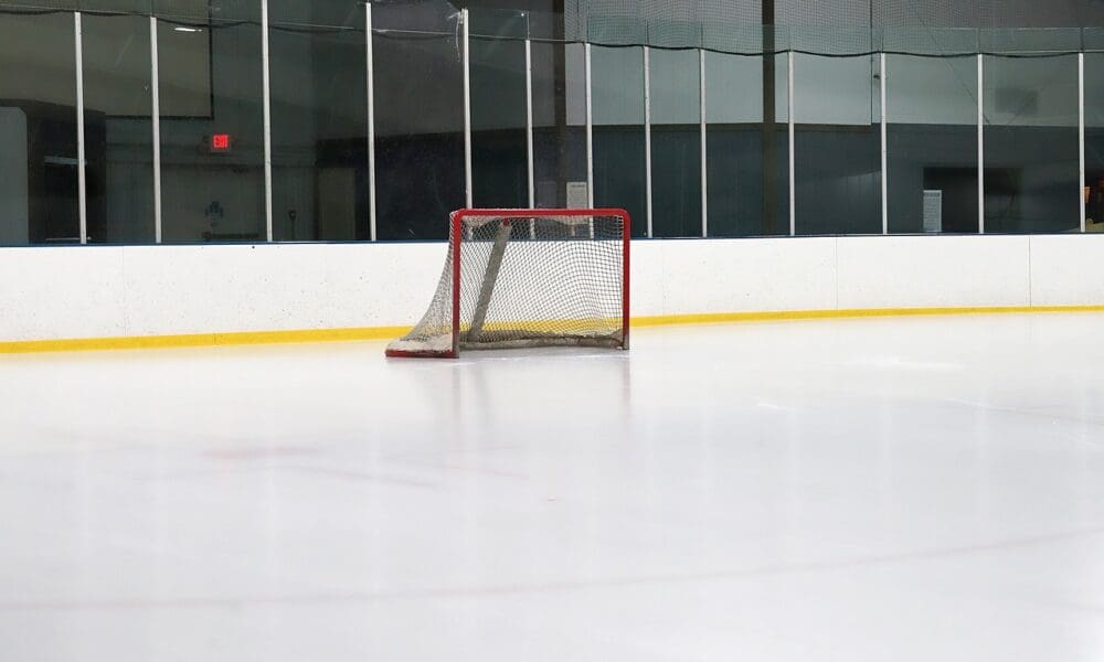 empty hockey rink montreal canadiens 3-on-3